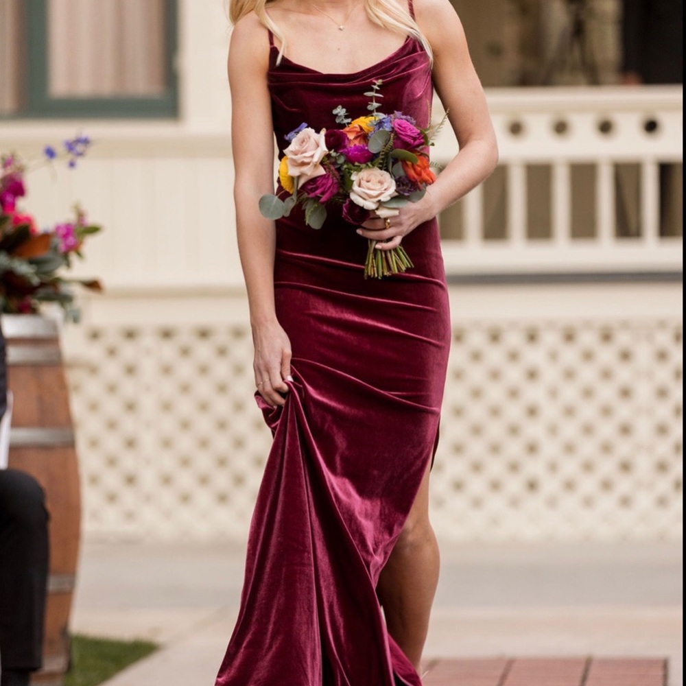 Revelry, Skye, velvet, romantic rose. Size 4 with 1/4” off the bottom.